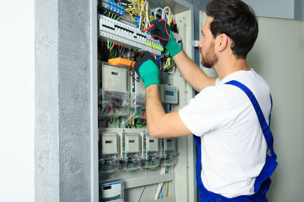 Best Local Electrician Companies  in Tupelo, MS